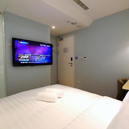 Shin Sei Bashi Hotel Taichung Quarto foto