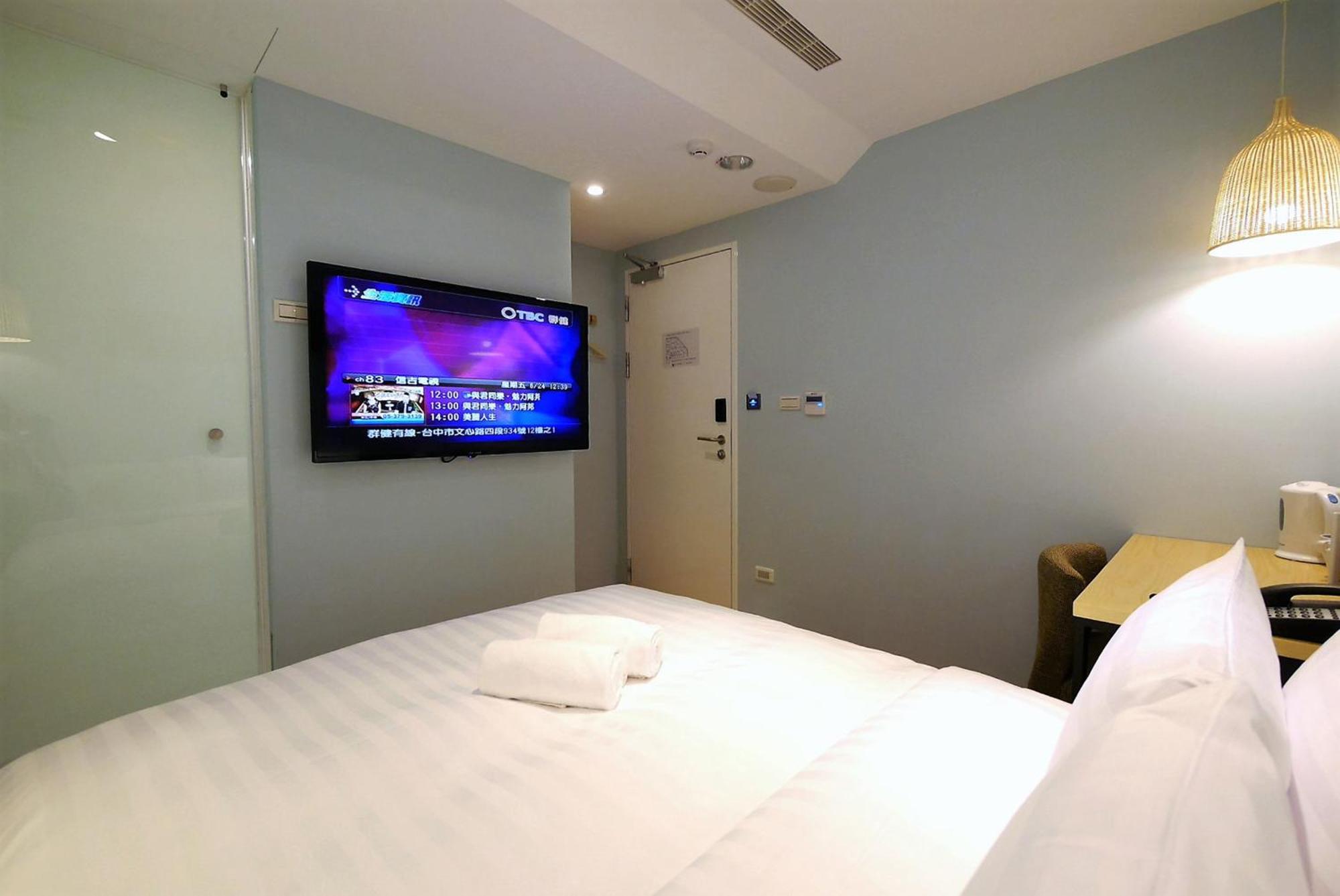 Shin Sei Bashi Hotel Taichung Quarto foto